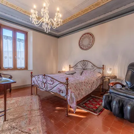 Villa Orazio Liberty House, Fivizzano, Wifi And Jacuzzi *