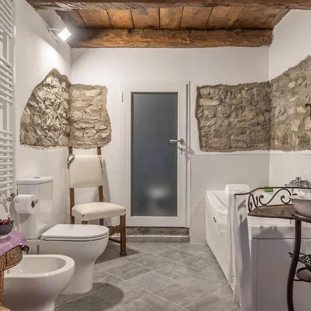 Orazio Liberty House, Fivizzano, Wifi And Jacuzzi